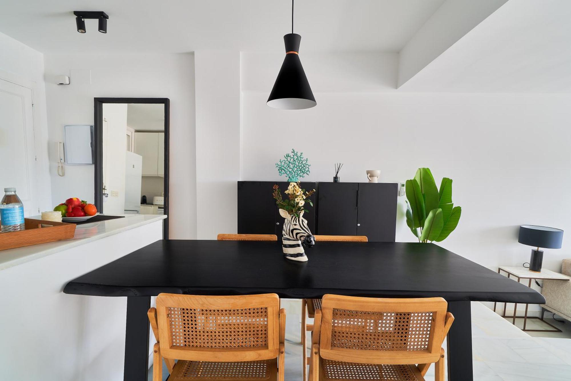 Banus - Banus, Modern, Bright And Balcony Apartment Marbella